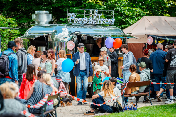 300_2026-Apetit-Piknik_Full